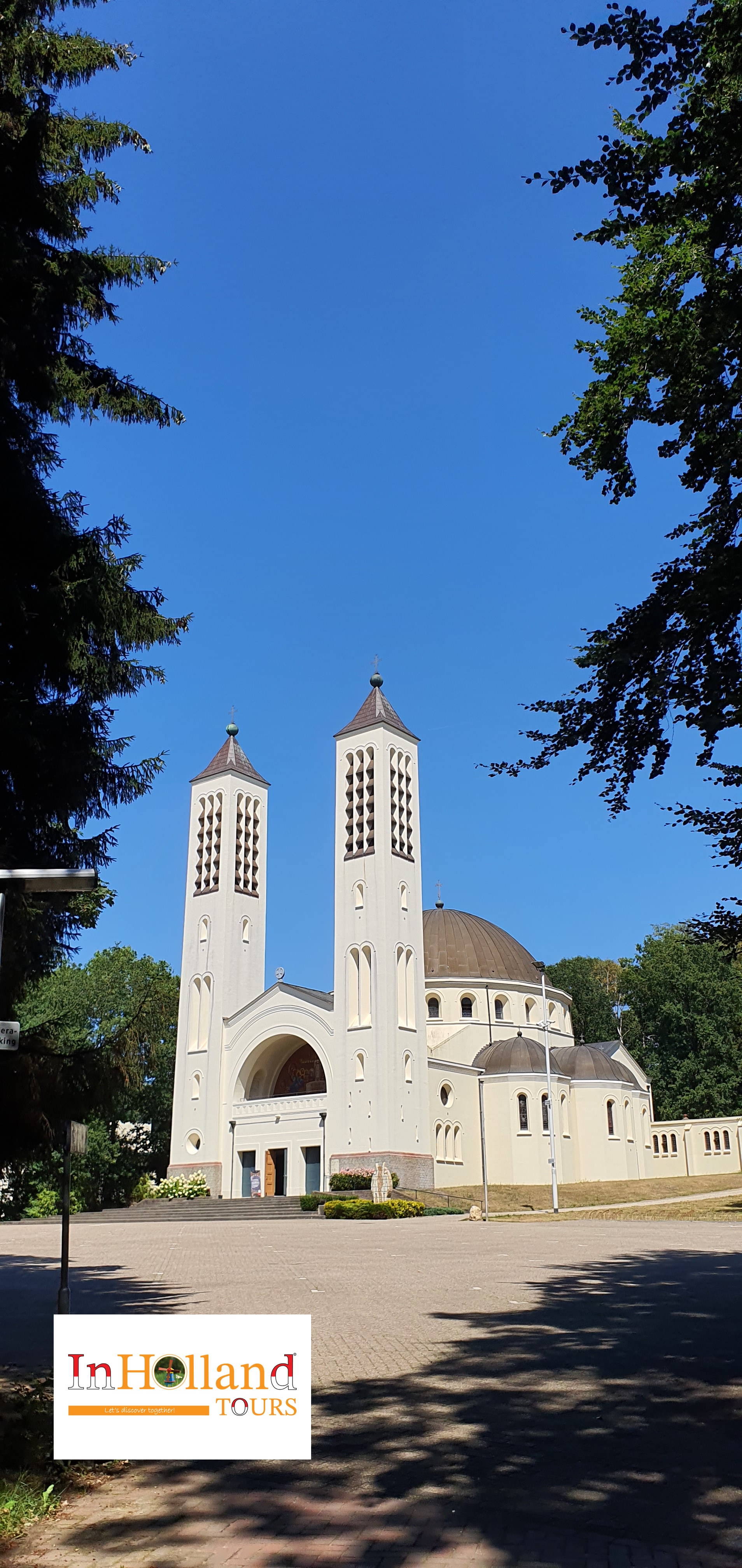 canelkerk gereja canel berg en dal